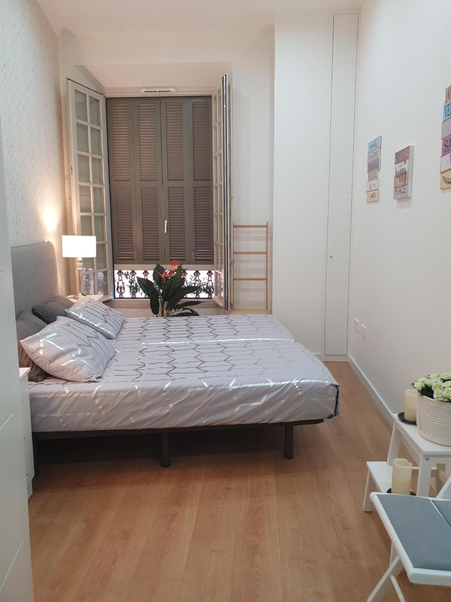 Beautiful Historic Center Apt! Malaga Ngoại thất bức ảnh